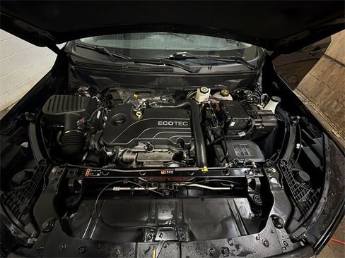 Certified 2022 GMC Terrain SLE w/ Driver Convenience Package image 26