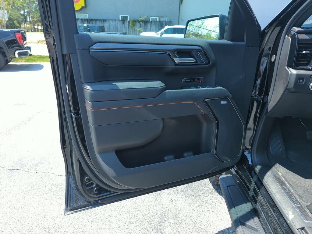 Used 2026 GMC Sierra 1500 AT4 w/ AT4 Premium Package AWD/4WD image 17