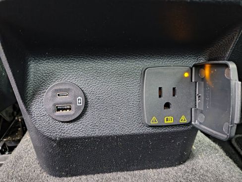 Used 2024 Ford Ranger XLT w/ Advanced Towing Package image 31