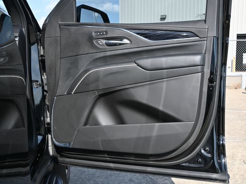 Certified 2023 Cadillac Escalade Sport AWD/4WD image 24