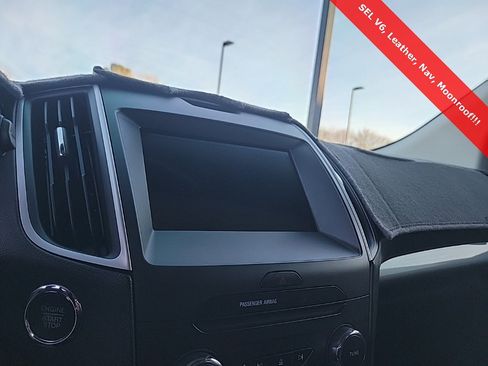 Used 2018 Ford Edge SEL w/ Equipment Group 201A image 27