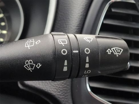 Used 2021 Jeep Compass Latitude w/ Convenience Group image 26