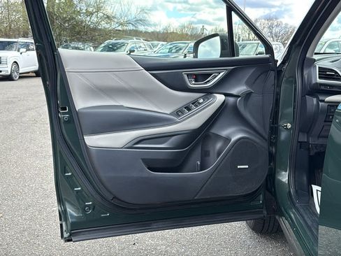 Used 2023 Subaru Forester Limited image 11