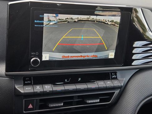 Used 2026 Toyota Camry SE FWD image 14