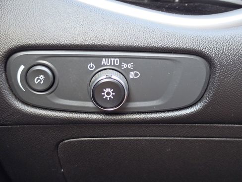 Used 2024 Chevrolet Malibu LT FWD image 14