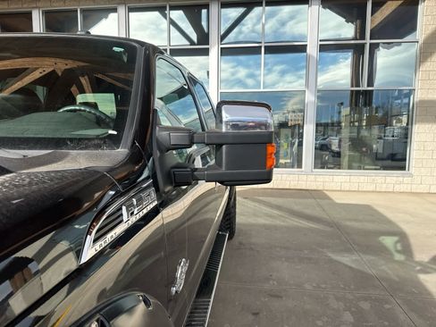 Used 2012 Ford F350 Lariat w/ Chrome Pkg image 10