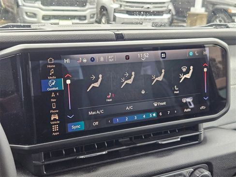 Certified 2024 Jeep Gladiator Sport image 26