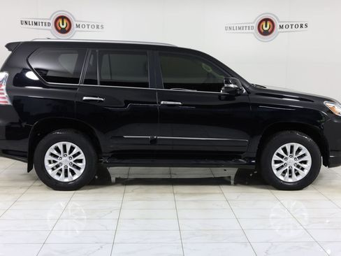 Used 2019 Lexus GX 460 Premium AWD/4WD image 2