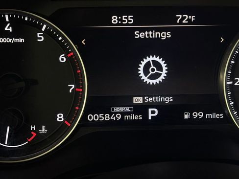 Used 2025 Mitsubishi Outlander SE FWD image 18