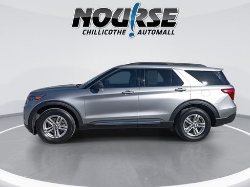 Used 2020 Ford Explorer XLT w/ Comfort Package image 5