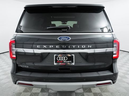 Used 2024 Ford Expedition Limited image 7