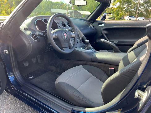 Used 2006 Pontiac Solstice Convertible w/ Power Package image 27