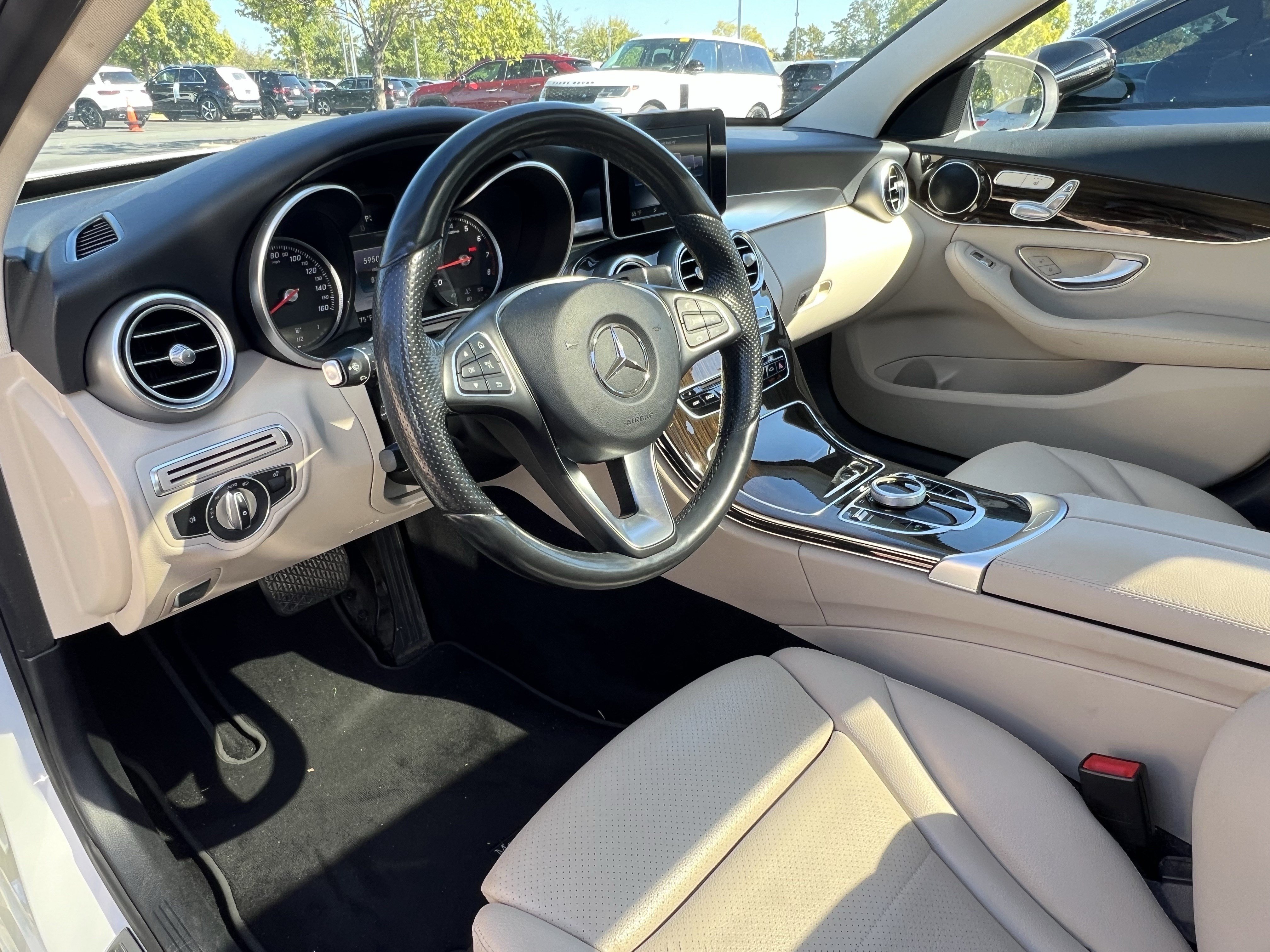 Used 2017 Mercedes-Benz C 300 4MATIC Sedan image 17