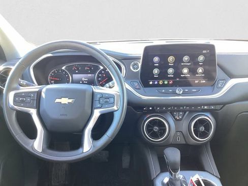Used 2024 Chevrolet Blazer LT image 10