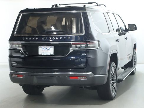 Used 2022 Jeep Grand Wagoneer Series III AWD/4WD image 51
