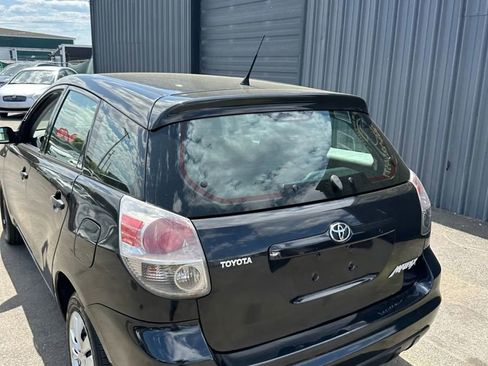 Used 2006 Toyota Matrix XR image 27