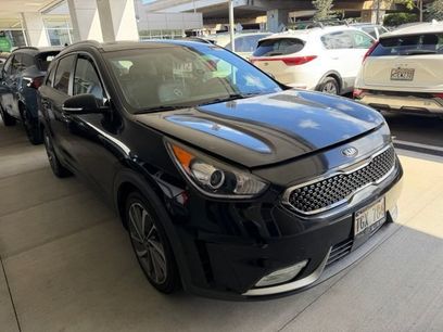 Used 2017 Kia Niro Touring w/ Advanced Technology Package