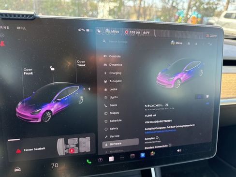 Used 2020 Tesla Model 3 Standard Range Plus image 12