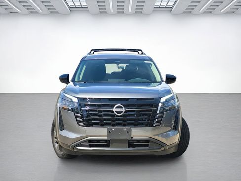 New 2026 Nissan Pathfinder SV AWD/4WD image 2