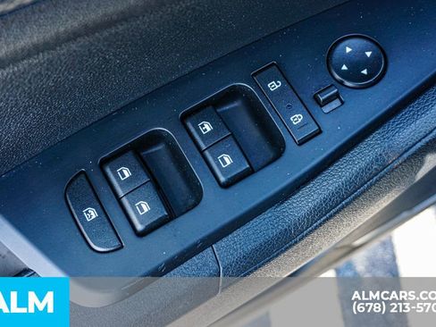 Used 2024 Kia Sportage LX image 45