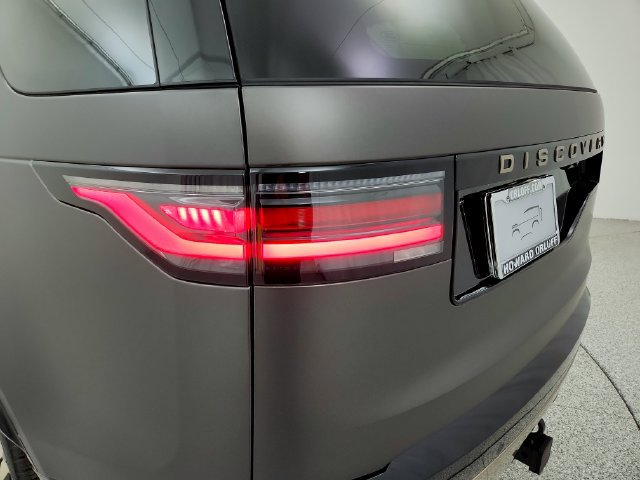 New 2026 Land Rover Discovery Limited Edition AWD/4WD image 27