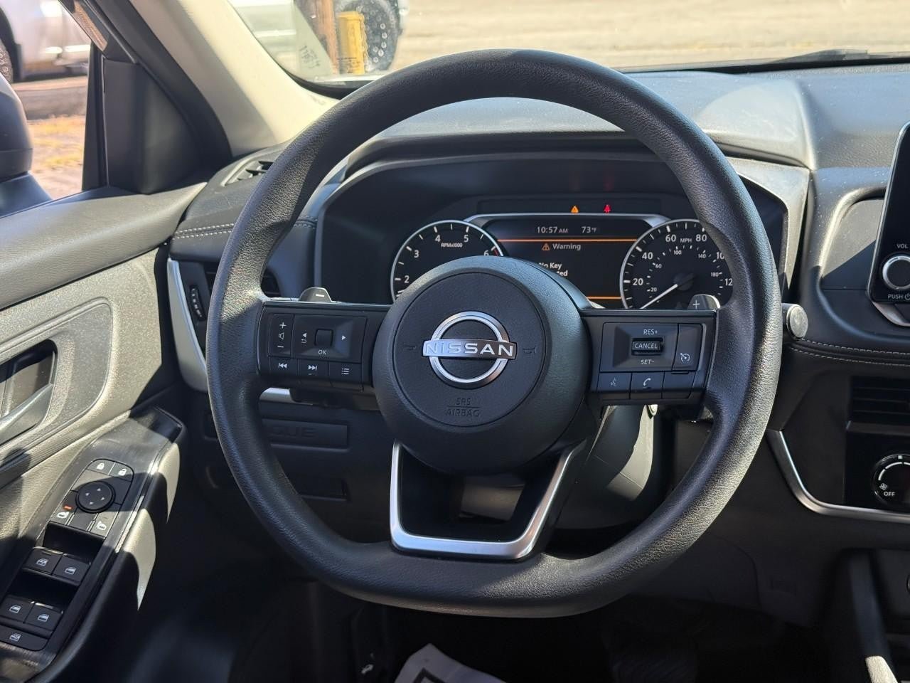 Used 2024 Nissan Rogue S FWD image 12