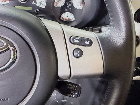Used 2013 Toyota FJ Cruiser 4WD w/ Upgrade Pkg image 20
