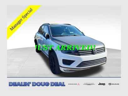 Used 2015 Volkswagen Touareg VR6