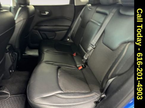 Used 2017 Jeep Compass Latitude w/ Cold Weather Group image 21