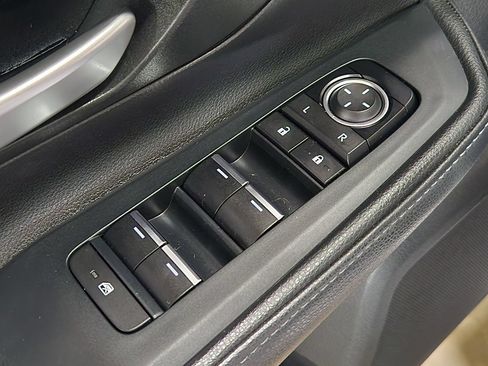 Used 2024 Toyota Grand Highlander AWD image 45
