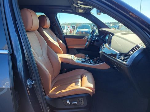 Used 2021 BMW X5 xDrive40i w/ Convenience Package image 30