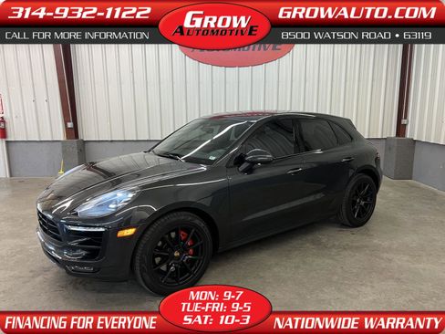 Used 2017 Porsche Macan GTS image 1