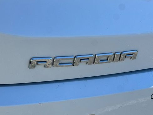 Used 2017 GMC Acadia Denali w/ Technology Package image 38