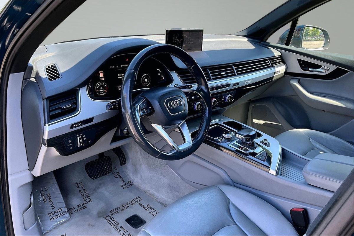 Used 2018 Audi Q7 2.0T Premium Plus w/ Premium Plus Package AWD/4WD image 11