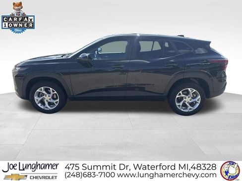 Used 2024 Chevrolet Trax LS w/ LS Convenience Package FWD image 7