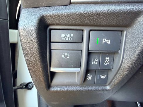 Used 2017 Acura MDX SH-AWD w/ Advance Package image 15