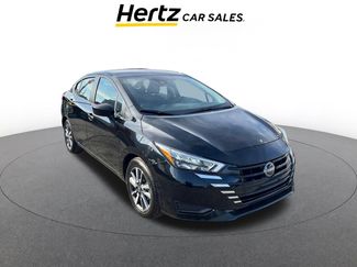 Used 2025 Nissan Versa SV video 1