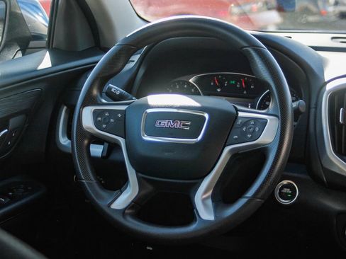 Used 2023 GMC Terrain SLE image 16