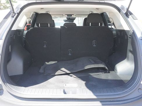 Used 2023 Kia Sportage LX image 18