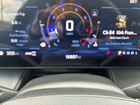 Used 2025 Chevrolet Equinox LT image 35