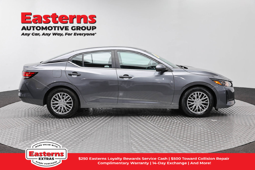 Used 2024 Nissan Sentra S FWD image 5