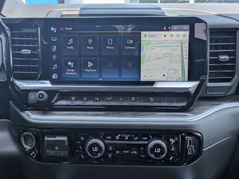 New 2026 Chevrolet Silverado 2500 LTZ w/ LTZ Premium Package AWD/4WD image 5