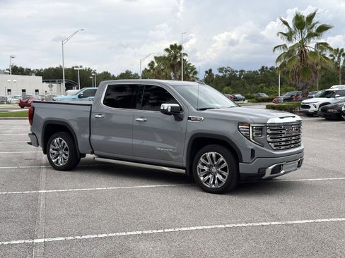 Used 2025 GMC Sierra 1500 Denali AWD/4WD image 2