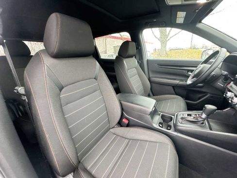 Certified 2025 Honda CR-V Sport image 17