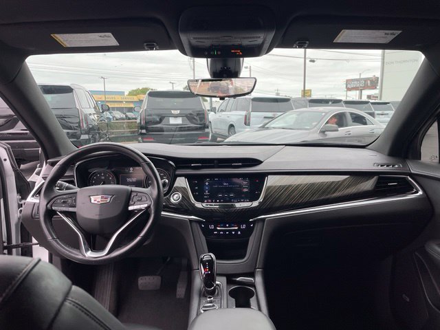 Used 2022 Cadillac XT6 Premium Luxury w/ Technology Package FWD image 36