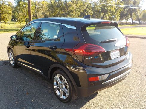 Used 2019 Chevrolet Bolt LT image 8