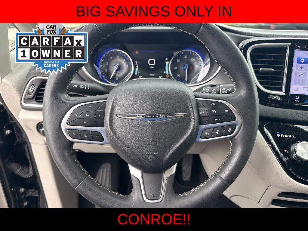 Used 2024 Chrysler Pacifica Touring-L FWD image 14