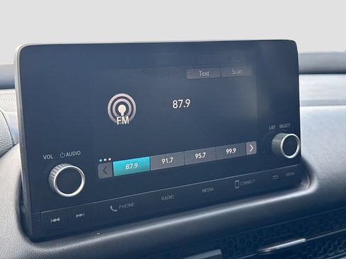 Used 2023 Honda HR-V LX image 14