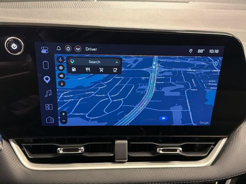 Used 2025 Chevrolet Equinox LT w/ Convenience Package II FWD image 20