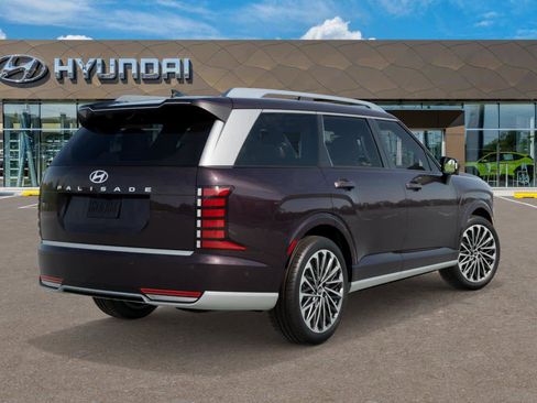 New 2026 Hyundai Palisade Calligraphy FWD image 4